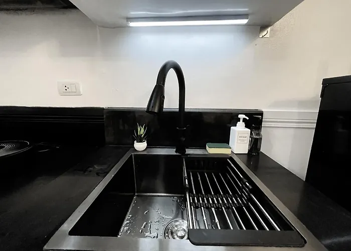 Apartment Cozy & Airy Near Venice Mall Free Pool & Gym *